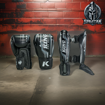 KING PRO BOXING - SPARTAN 1 FIGHTSET - BOKSHANDSCHOENEN + SCHEENBESCHERMERS