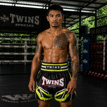 Twins Special TTBL RACING BLACK/GREEN Muay Thai Short